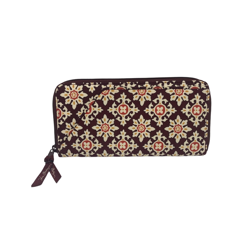 Vera Bradley Family Travel‎ Wallet in Medallion, Retired Pattern